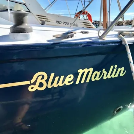 Hotel na wodzie Barca A Vela Blue Marlin *